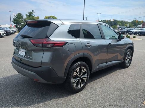 Used 2023 Nissan Rogue SV AWD/4WD image 4
