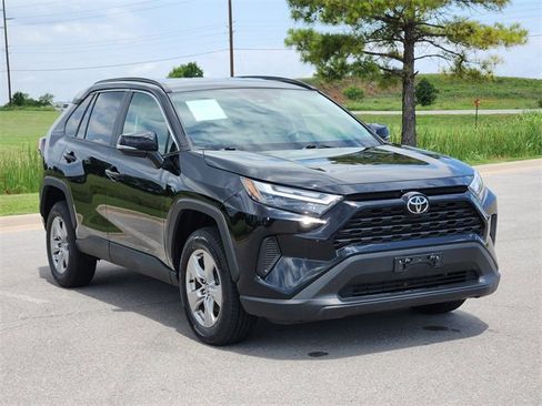 Used 2023 Toyota RAV4 XLE image 3