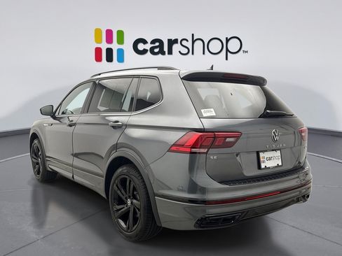 Used 2024 Volkswagen Tiguan SE R-Line AWD/4WD image 3