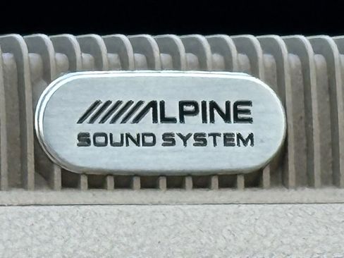 Used 2016 RAM 1500 Laramie Longhorn w/ Convenience Group image 20