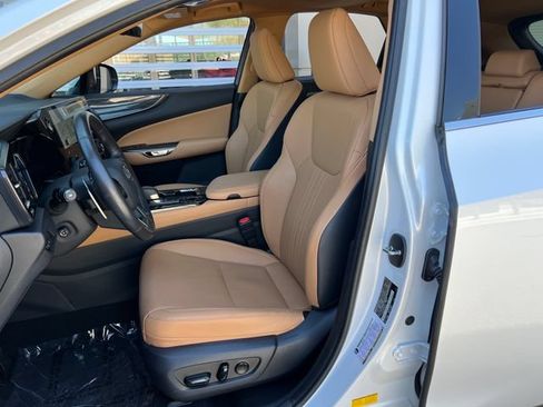 Used 2025 Lexus NX 350 AWD w/ Cold Area Package image 36