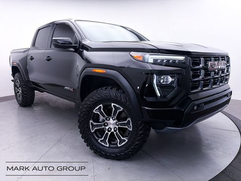 Used 2023 GMC Canyon AT4 w/ AT4 Premium Package AWD/4WD image 1
