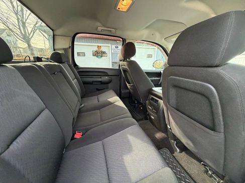 Used 2010 Chevrolet Silverado 1500 LT w/ Power Pack Plus image 17
