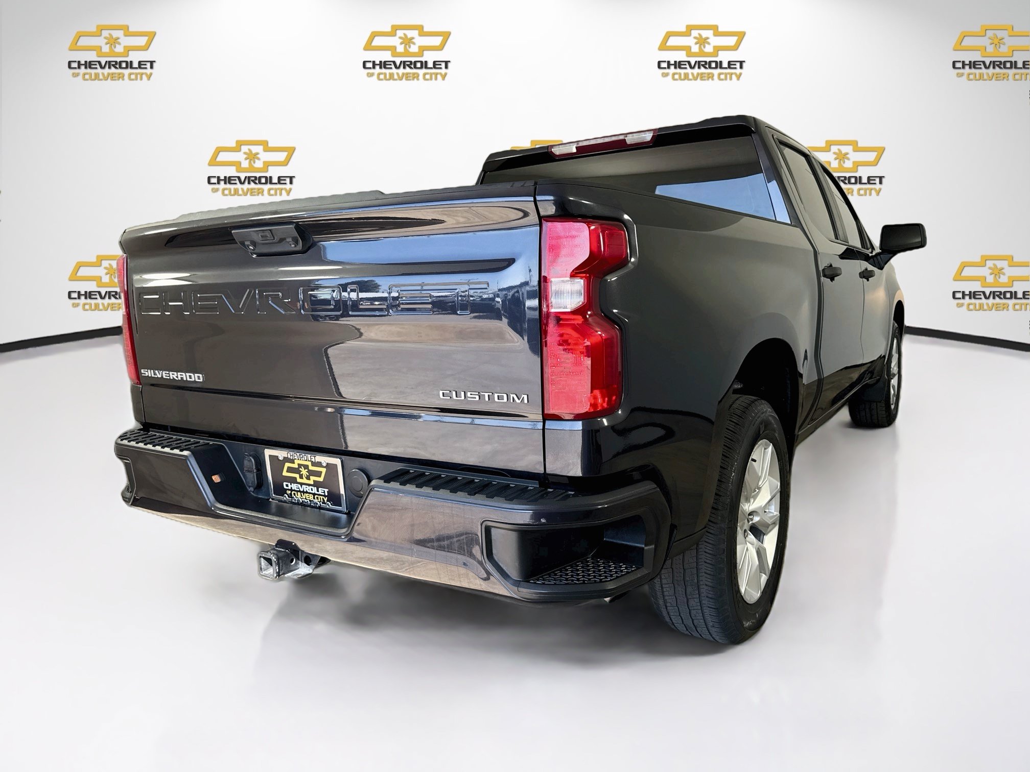 Used 2022 Chevrolet Silverado 1500 Custom RWD image 8