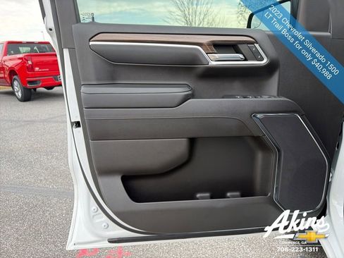 Certified 2023 Chevrolet Silverado 1500 LT Trail Boss w/ Protection Package AWD/4WD image 15
