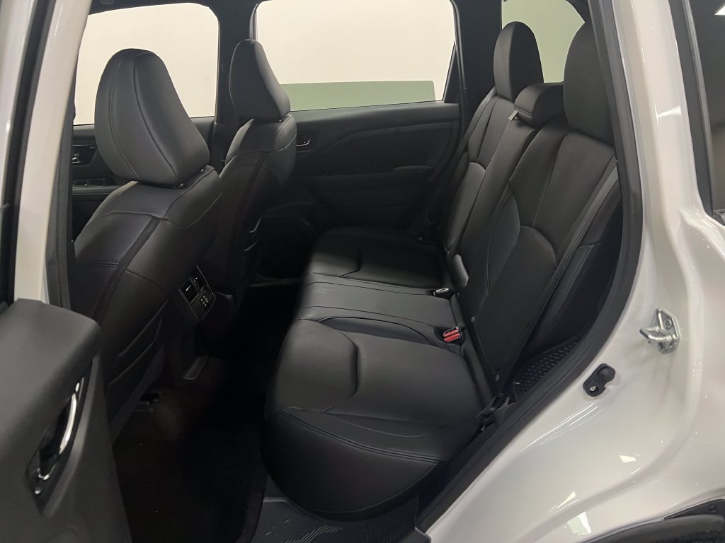 New 2026 Subaru Forester Touring AWD/4WD image 25