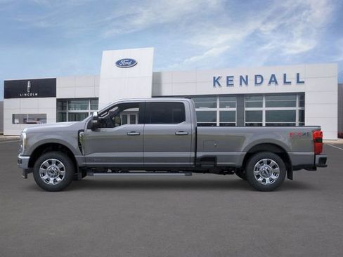 New 2026 Ford F350 Lariat w/ Chrome Package image 3