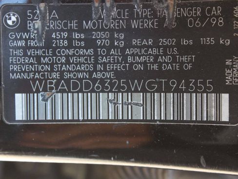 Used 1998 BMW 528i Sedan RWD image 12