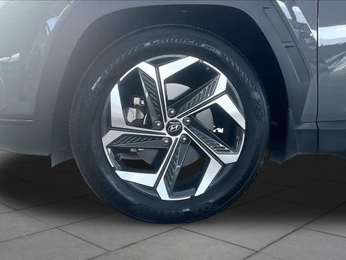 Used 2024 Hyundai Tucson Limited FWD image 11