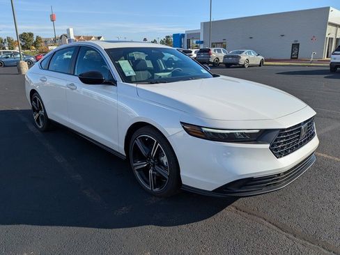 New 2025 Honda Accord Sport image 4