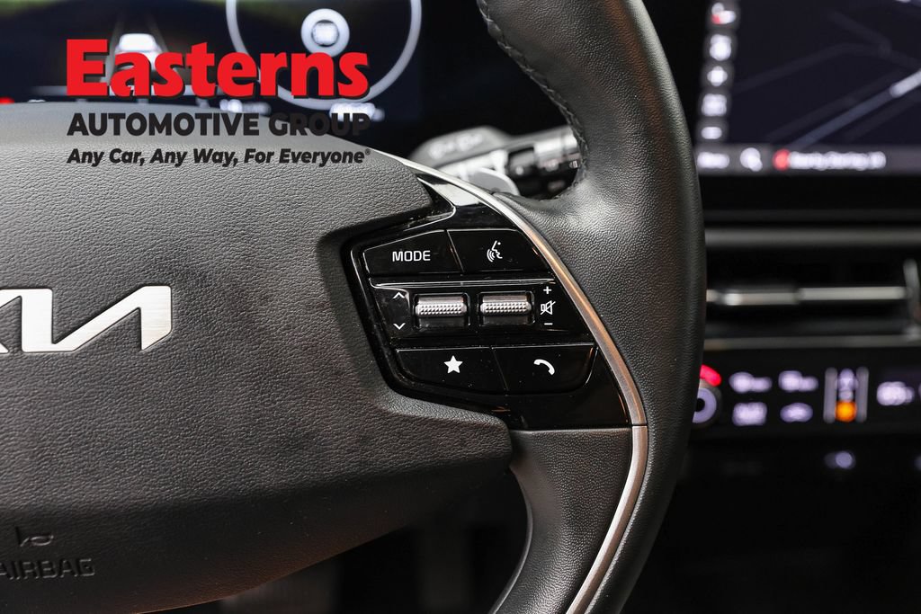 Used 2023 Kia Niro Wind w/ Wind Preserve Package FWD image 18