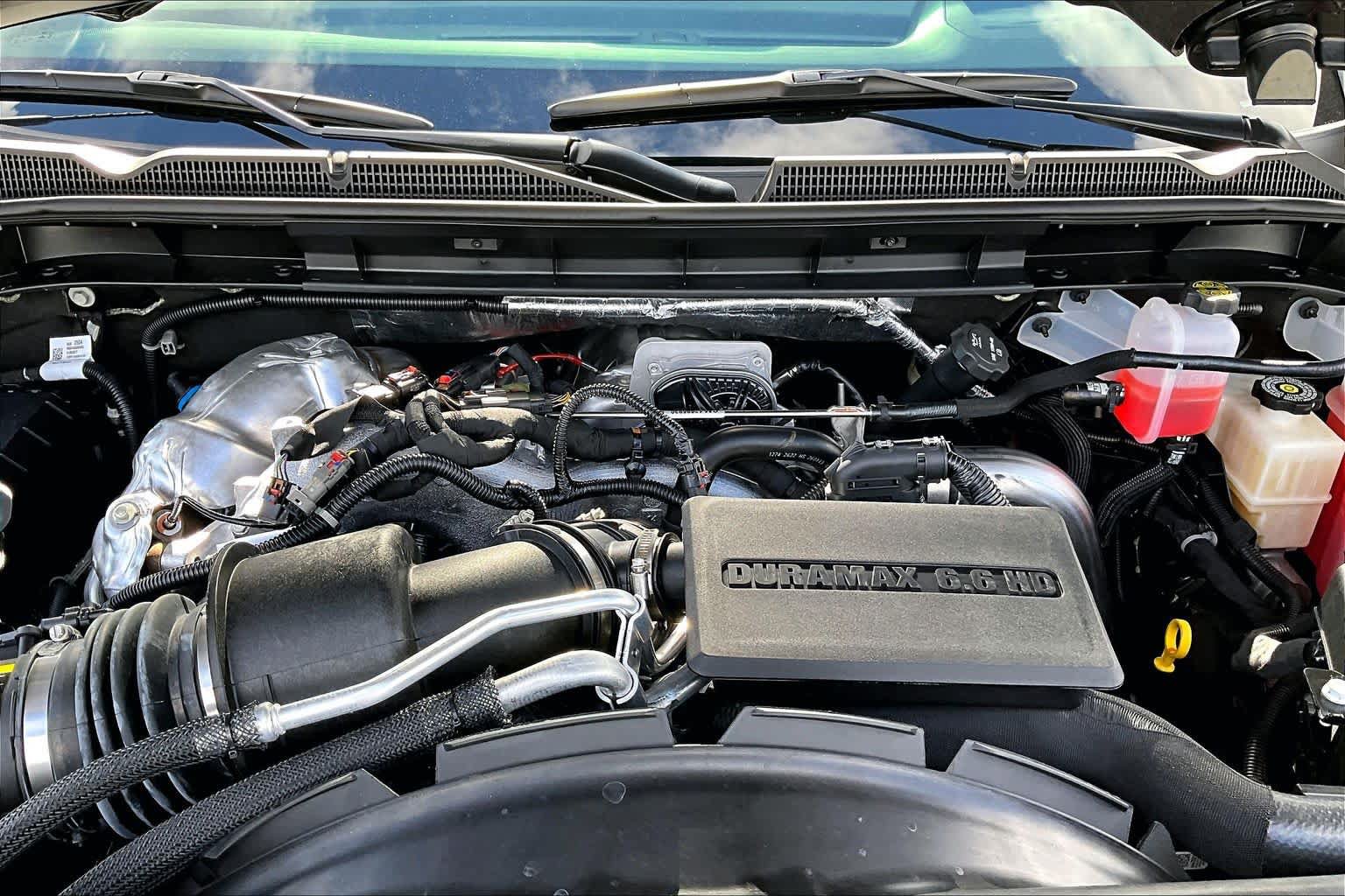 Used 2026 GMC Sierra 2500 AT4 w/ AT4 Premium Plus Package AWD/4WD image 31