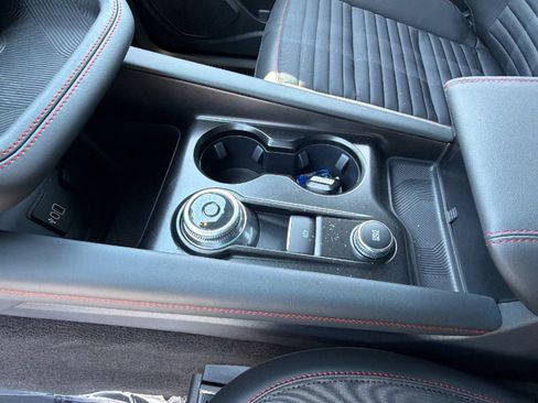 New 2026 Ford Explorer ST-Line w/ ST-Line Street Pack image 13