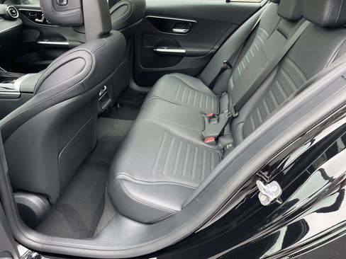 New 2026 Mercedes-Benz C 300 Sedan image 36