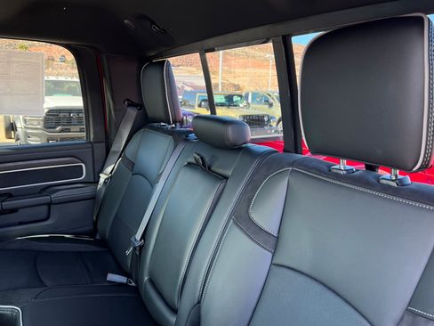 New 2026 RAM 3500 Laramie AWD/4WD image 20