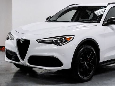 Used 2019 Alfa Romeo Stelvio w/ Nero Edizione RWD image 9