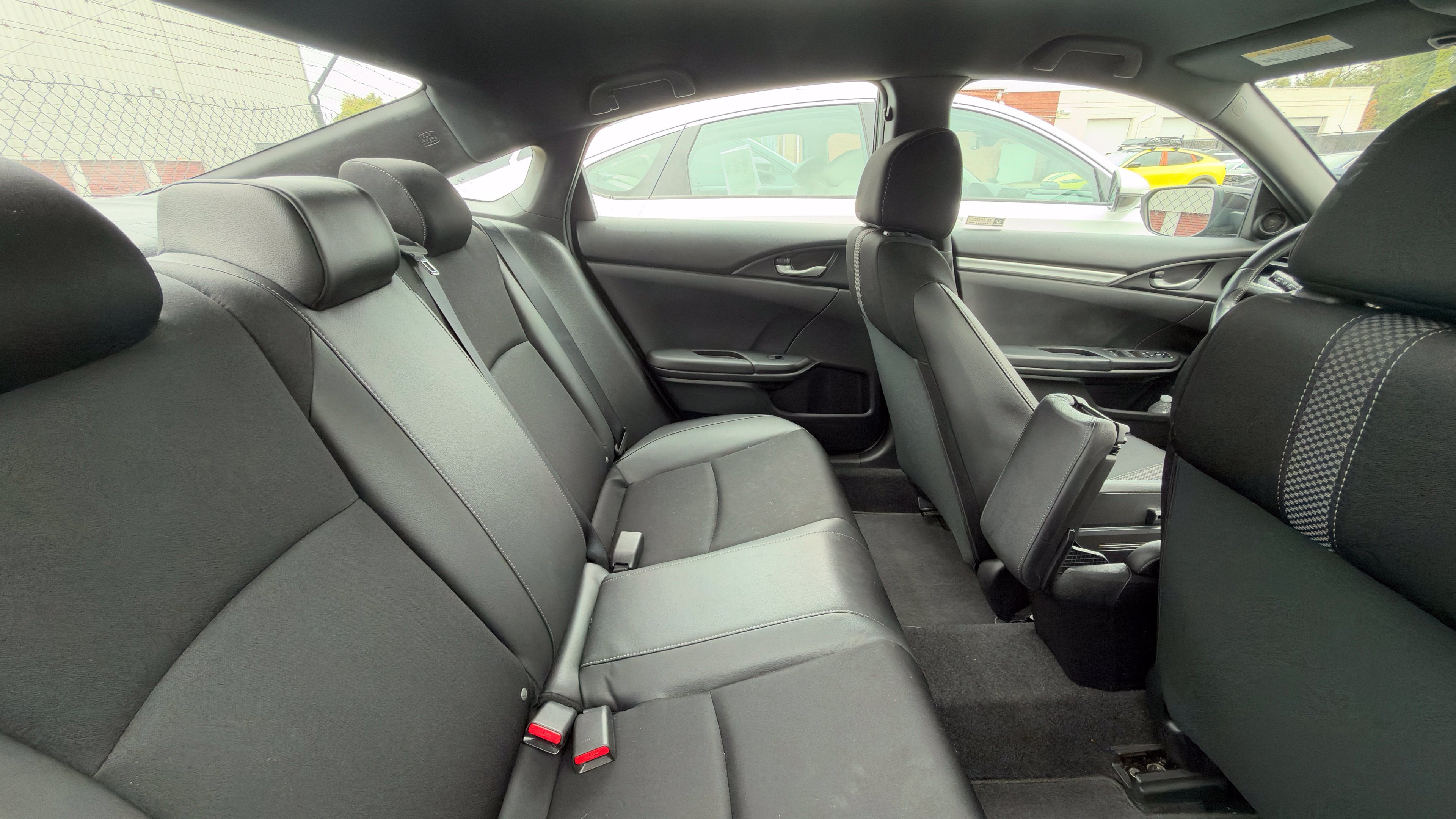 Used 2019 Honda Civic Sport image 10