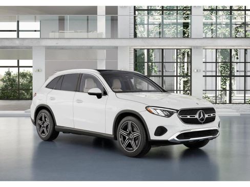 New 2026 Mercedes-Benz GLC 300 image 11