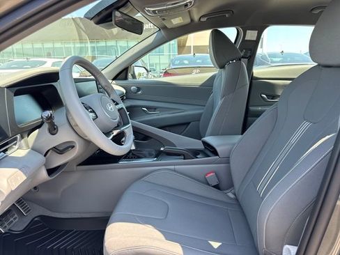 New 2026 Hyundai Elantra Sport FWD image 11