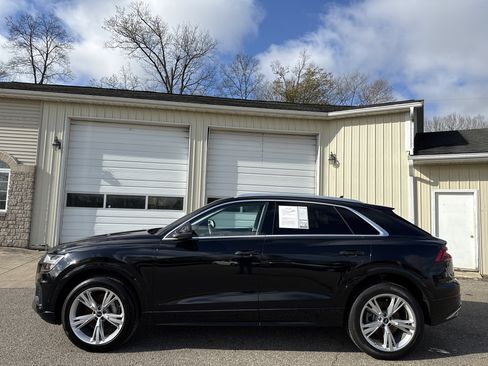 Used 2023 Audi Q8 Premium Plus w/ Premium Plus Package AWD/4WD image 11