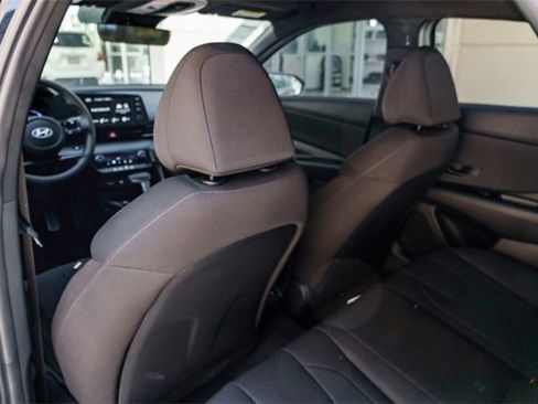New 2025 Hyundai Elantra Sport image 17