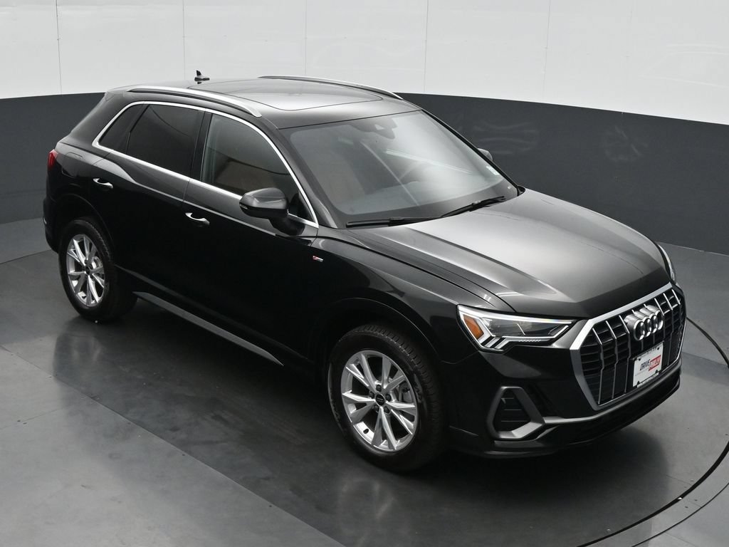 Used 2025 Audi Q3 2.0T Premium AWD/4WD image 25