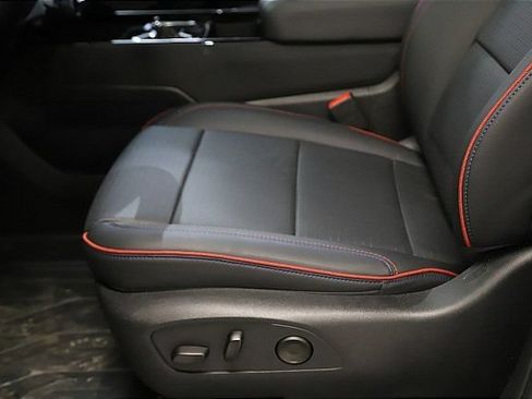 New 2024 Chevrolet Silverado EV RST AWD/4WD image 15