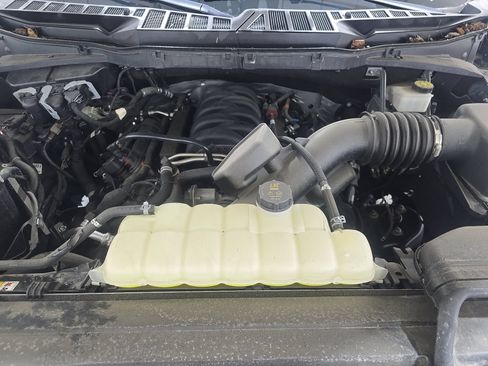 Used 2023 Ford F150 Lariat w/ Equipment Group 502A High AWD/4WD image 12