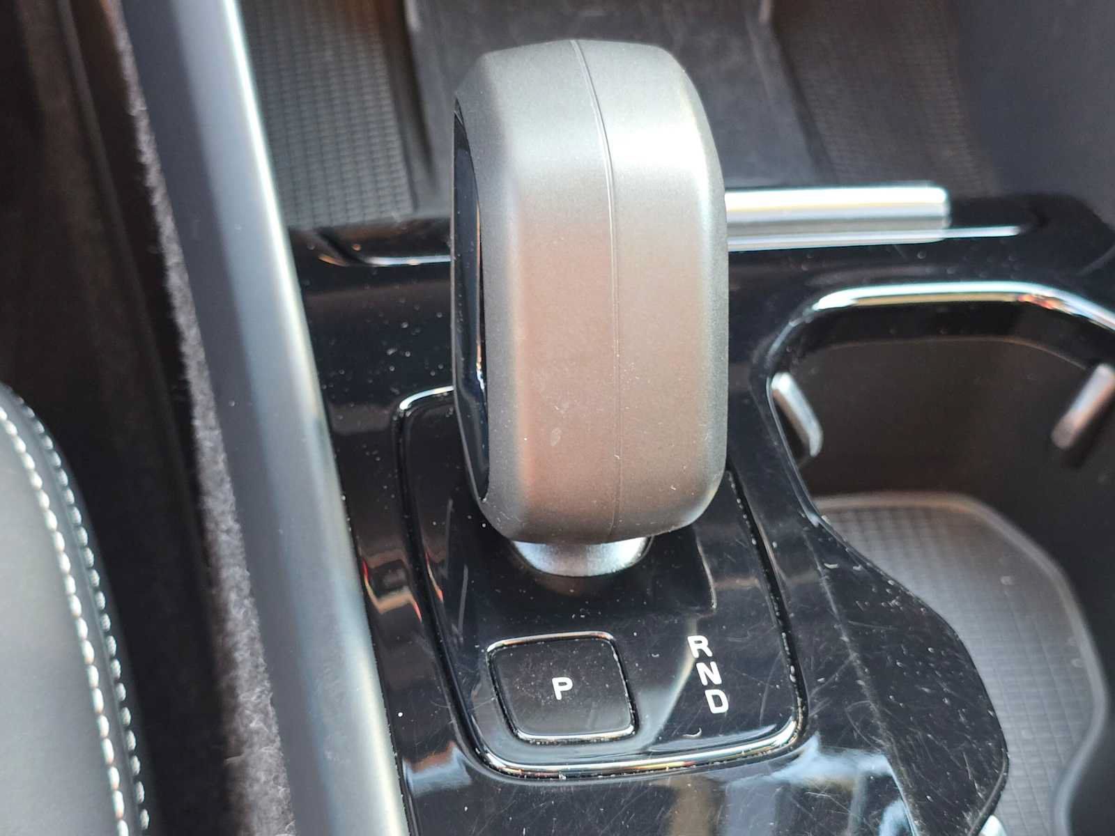 Used 2023 Volvo XC40 Recharge Ultimate AWD/4WD image 31