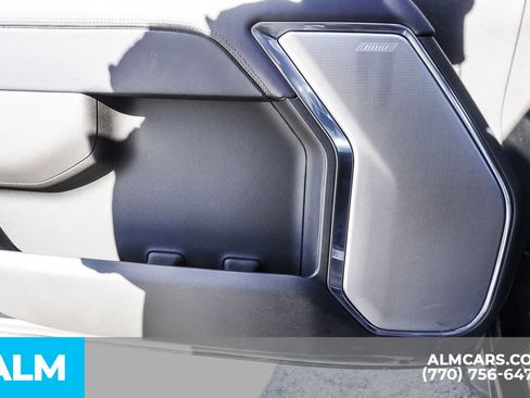 Used 2024 Chevrolet Silverado 3500 High Country image 58