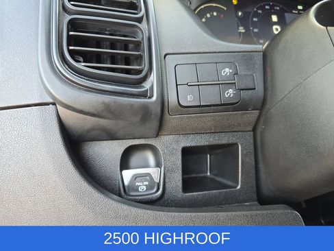 Used 2022 RAM ProMaster 2500 w/ Premium Convenience Group FWD image 25