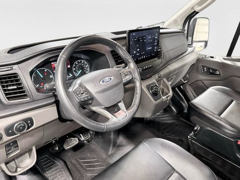 Used 2022 Ford E-Transit Medium Roof w/ Load Area Protection Package RWD image 18