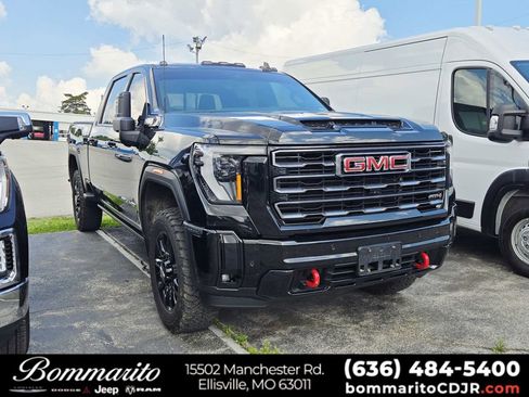 Used 2025 GMC Sierra 2500 AT4 w/ AT4 Premium Plus Package AWD/4WD image 1