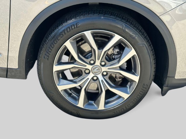 Certified 2024 Acura MDX w/ Technology Package AWD/4WD image 10