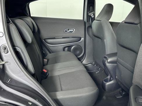 Used 2020 Honda HR-V Sport image 29