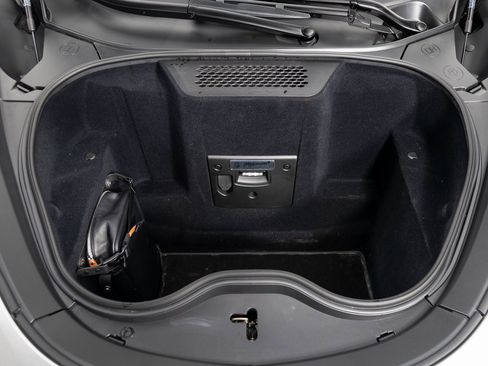 Used 2023 McLaren GT image 35