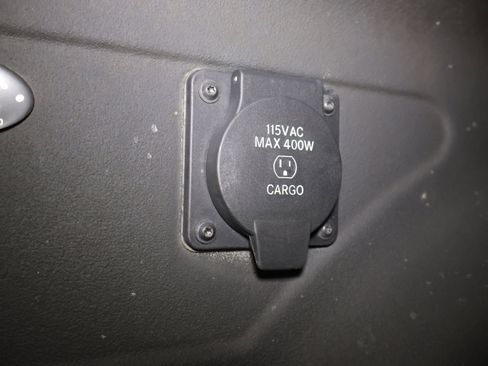 Used 2022 RAM 2500 Laramie image 27