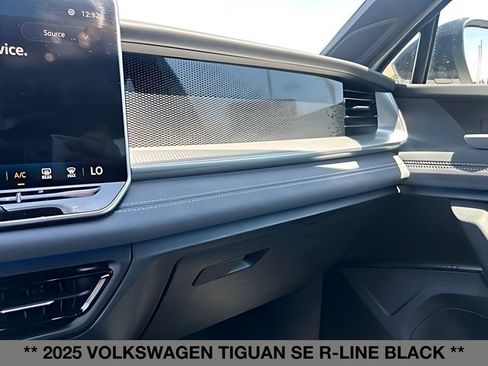 Used 2025 Volkswagen Tiguan SE R-Line AWD/4WD image 35