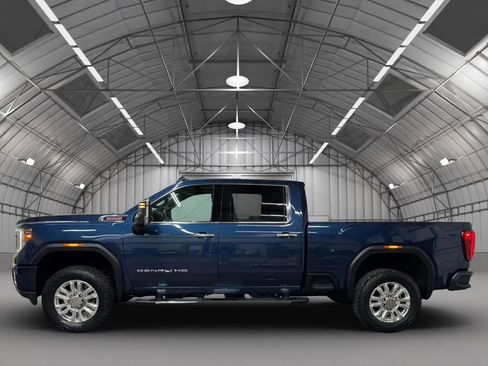 Used 2020 GMC Sierra 2500 Denali w/ Denali Ultimate Package AWD/4WD image 2