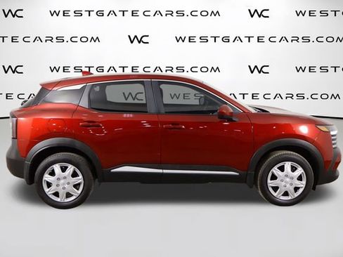 Used 2025 Nissan Kicks SV FWD image 40