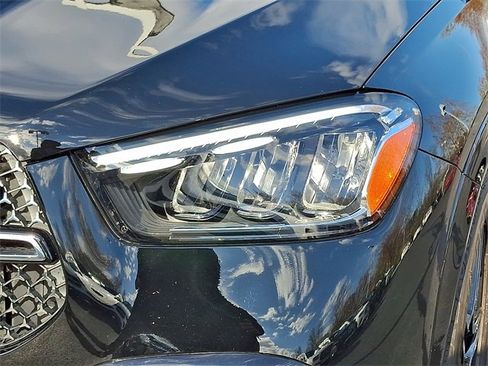 Certified 2025 Mercedes-Benz GLE 450 4MATIC image 9