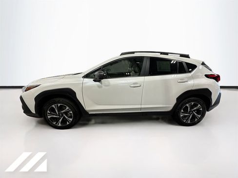 Used 2024 Subaru Crosstrek 2.0i Premium image 8
