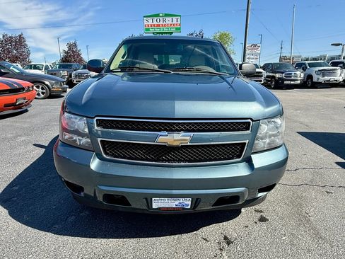Used 2010 Chevrolet Suburban LS w/ Interior Plus Package AWD/4WD image 7