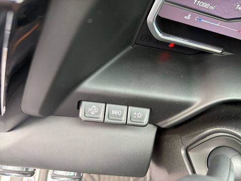Used 2024 GMC Sierra 3500 AT4 w/ Technology Package AWD/4WD image 31