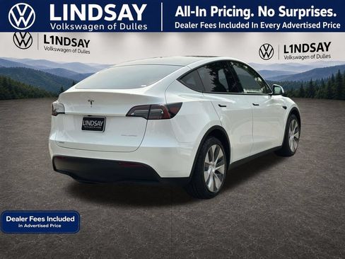 Used 2023 Tesla Model Y Long Range AWD/4WD image 7