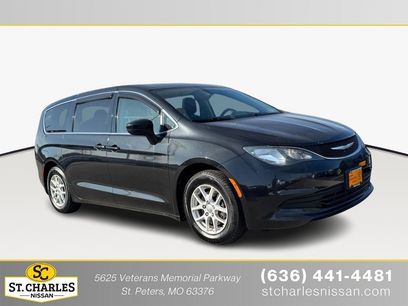 Used 2017 Chrysler Pacifica Touring