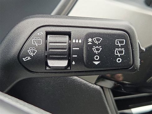 Used 2023 Ford Escape FWD image 22