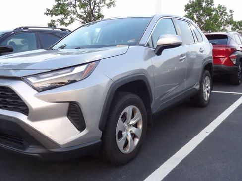 Used 2023 Toyota RAV4 LE AWD/4WD image 1