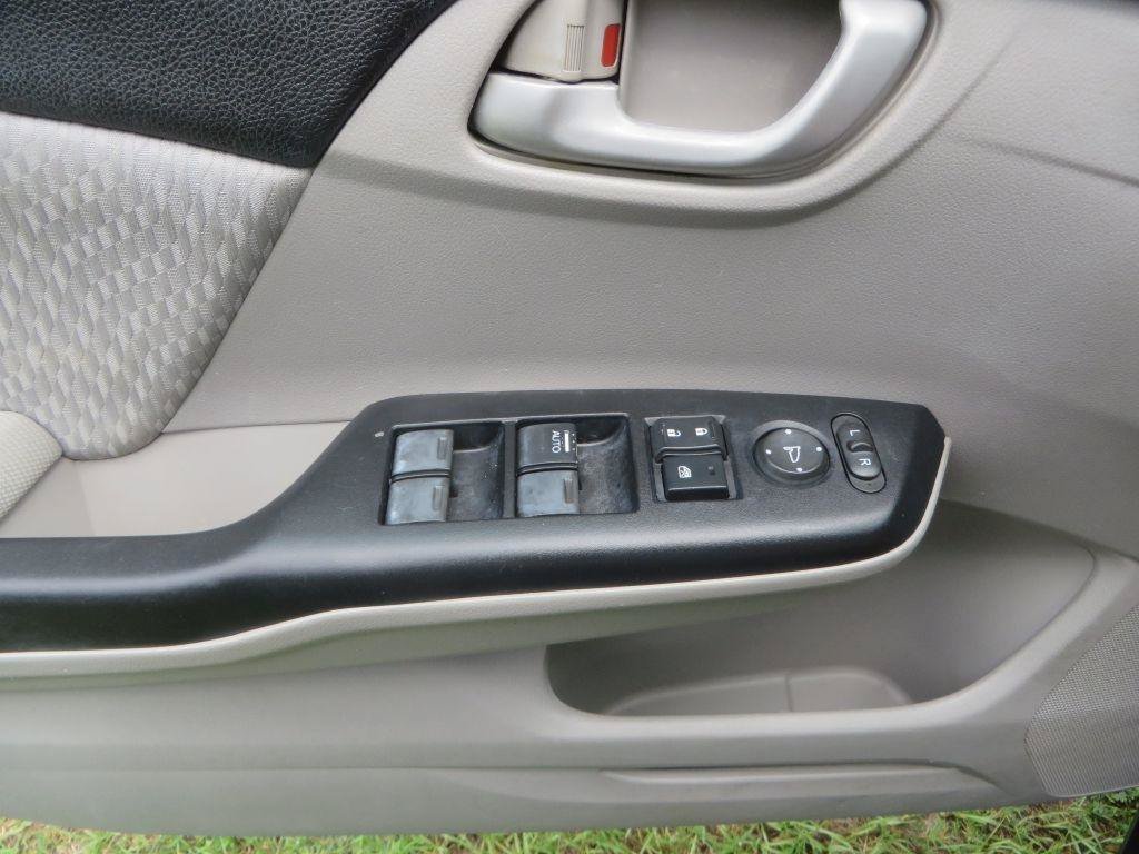 Used 2014 Honda Civic LX image 21