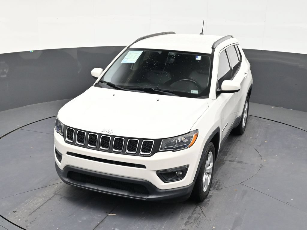 Used 2020 Jeep Compass Latitude w/ Popular Equipment Group FWD image 19